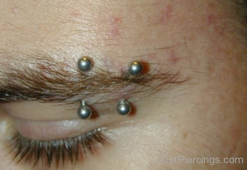 Dual Eye Piercing with Curved Barbells-JP109