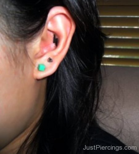 Ear Conch And Dual Lobe Piercing-JP1133