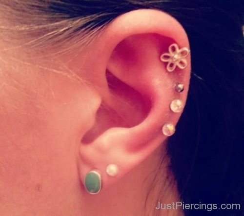 Ear Piercing – Lobe And Cartilage Piercings-JP1180