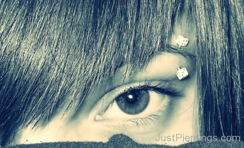 Eyebrow Piercing With Dice Barbell-JP132