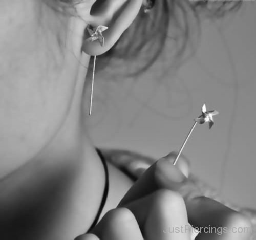 Fan Stud Lobe Ear Piercing-JP133