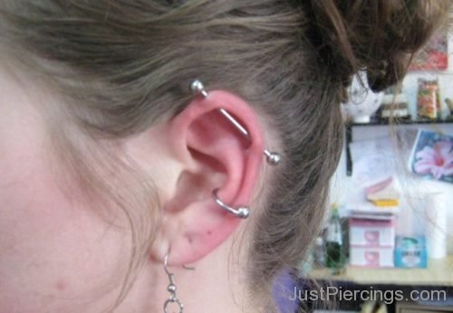 Industrial And Conch Piercing For Girls-JP1166