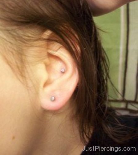 Lobe And Conch Piercing-JP1198