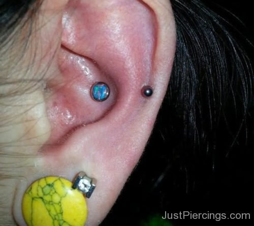 Lobe And Inner Conch Ear Piercing-JP145