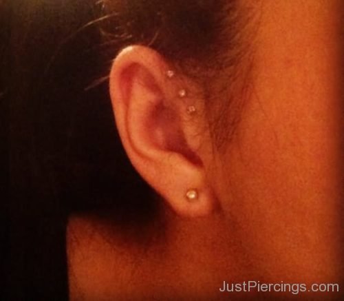 Lobe Ear Piercing And Forward Helix-JP1150