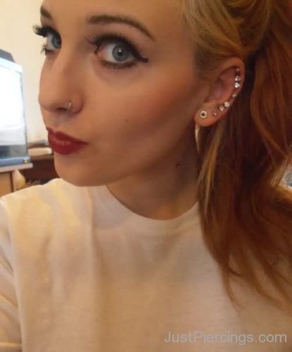 Lobe Stretching And Crystal Ear Piercing-JP1078