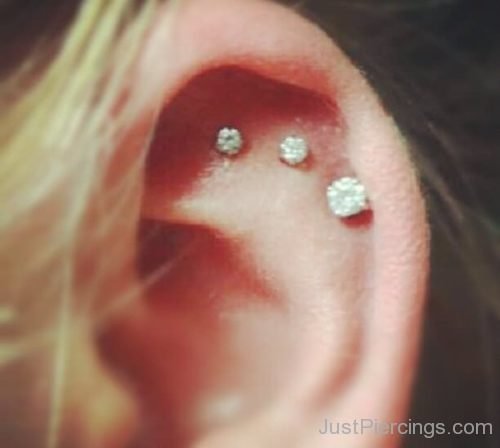 Scapha Ear Piercing-JP1178