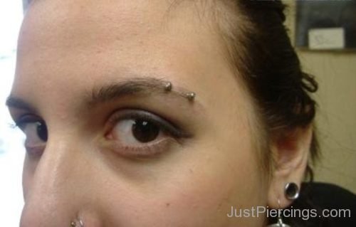 Eyebrow Piercing And Lobe Piercing for Girls-JP1116