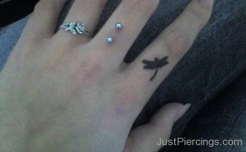 Finger Piercing With Barbell And Tattoo-JP1073