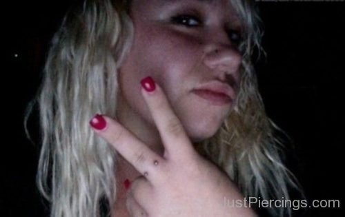 Fingers And Nose Piercing-JP1122